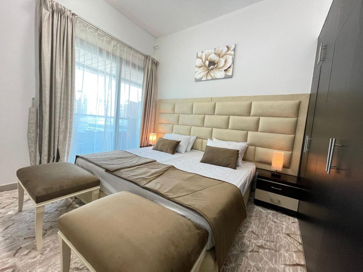 Private Gorgeous Room With Marina View With Shared Kitchen In Shared Apartment ดูไบ ภายนอก รูปภาพ