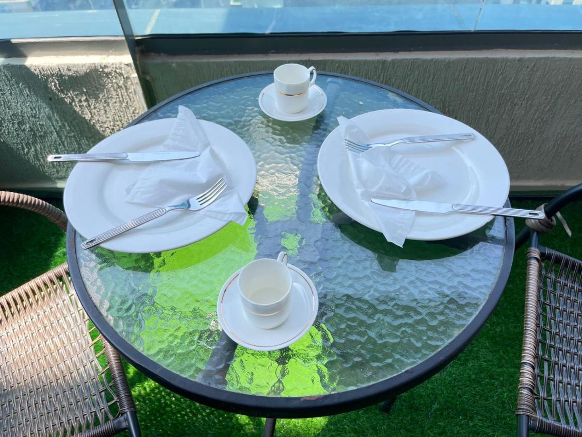 Private Gorgeous Room With Marina View With Shared Kitchen In Shared Apartment ดูไบ ภายนอก รูปภาพ