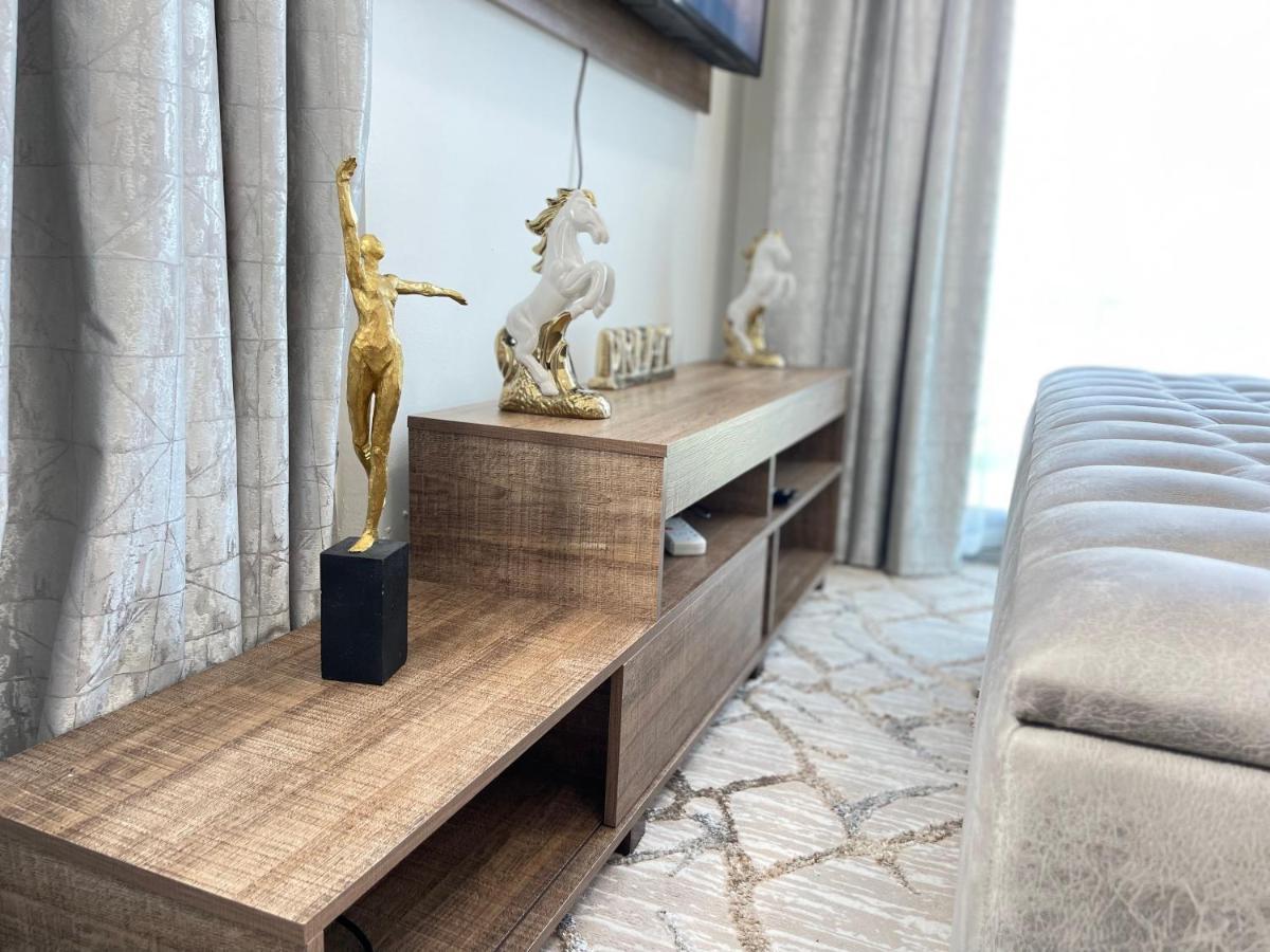 Private Gorgeous Room With Marina View With Shared Kitchen In Shared Apartment ดูไบ ภายนอก รูปภาพ