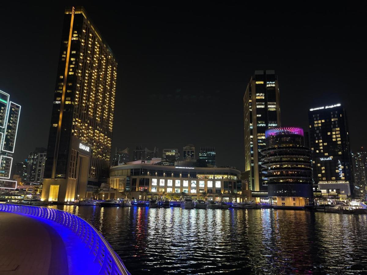 Private Gorgeous Room With Marina View With Shared Kitchen In Shared Apartment ดูไบ ภายนอก รูปภาพ
